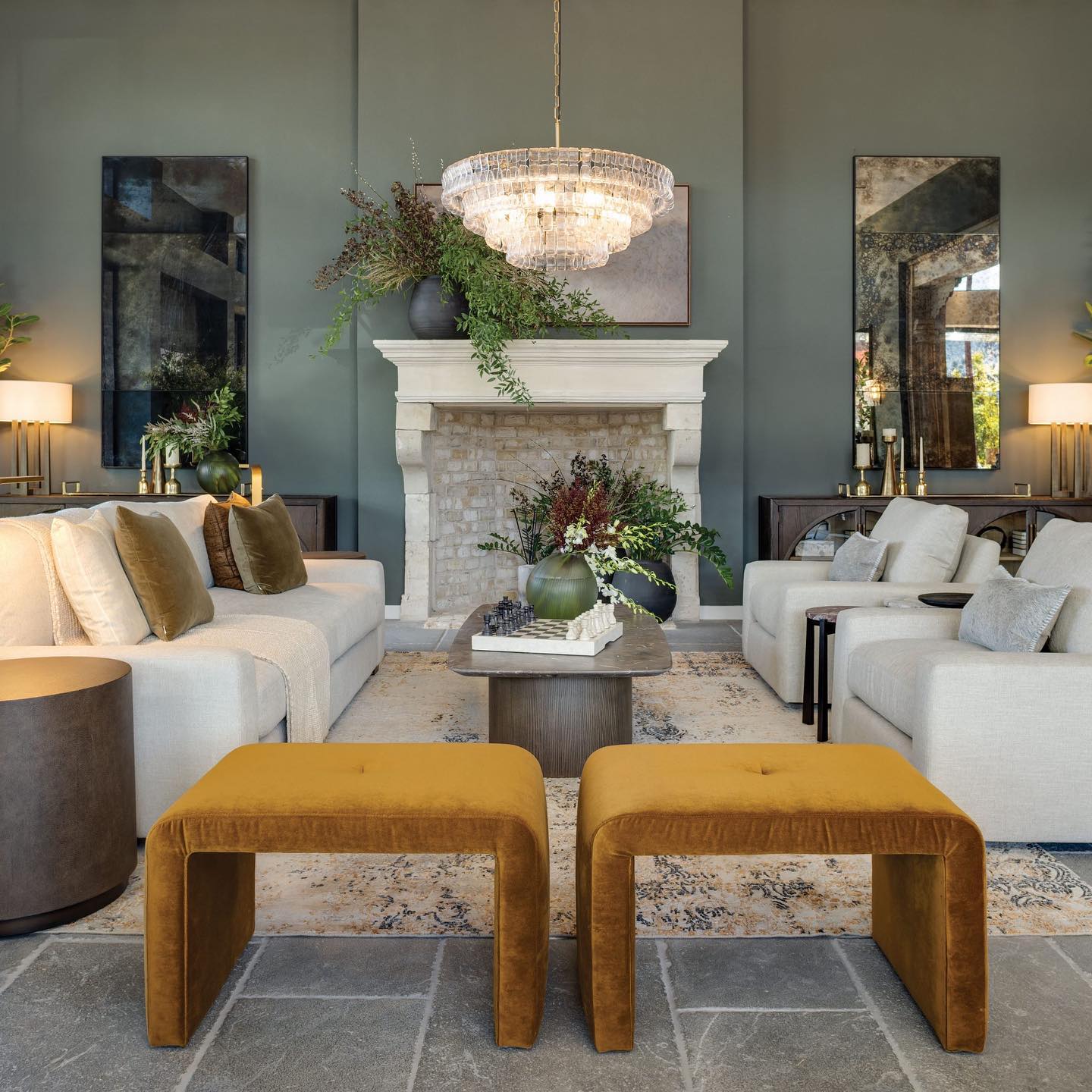 Ghiaccio Round Chandelier 24'' 36''48'' 60''