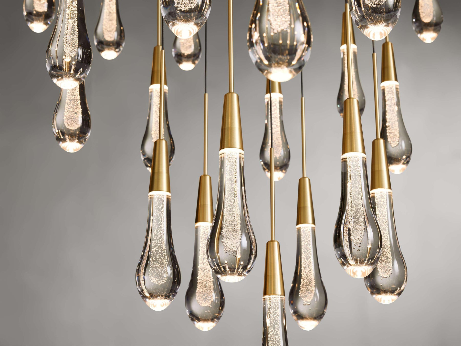Soltaire Round Chandelier 17" 24" 36“ 58“
