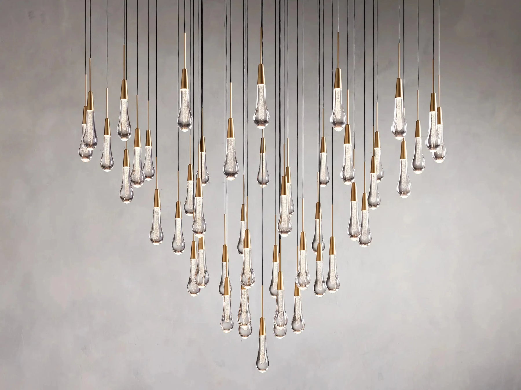 Soltaire Round Chandelier 17" 24" 36“ 58“