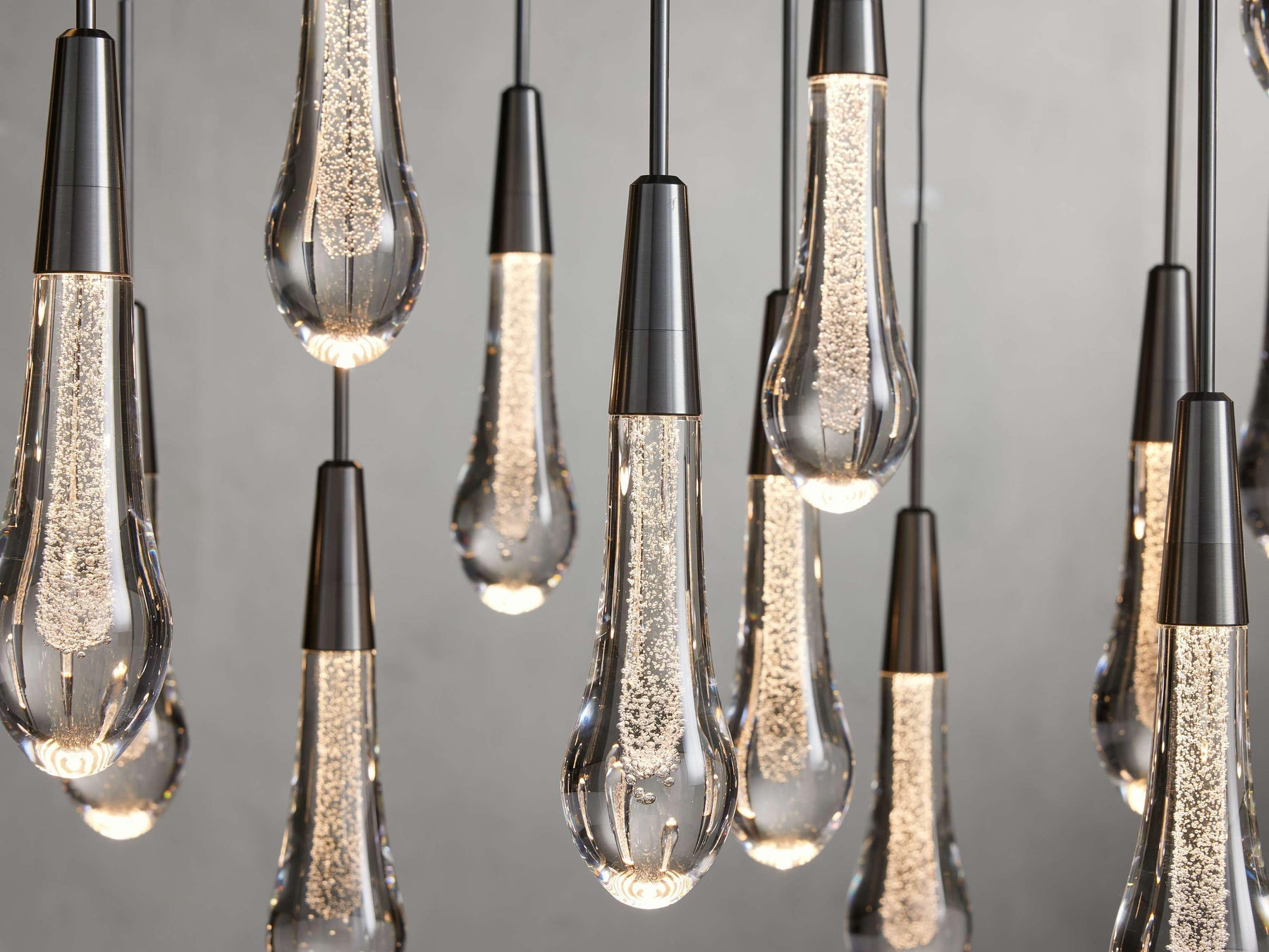 Soltaire Round Chandelier 17" 24" 36“ 58“