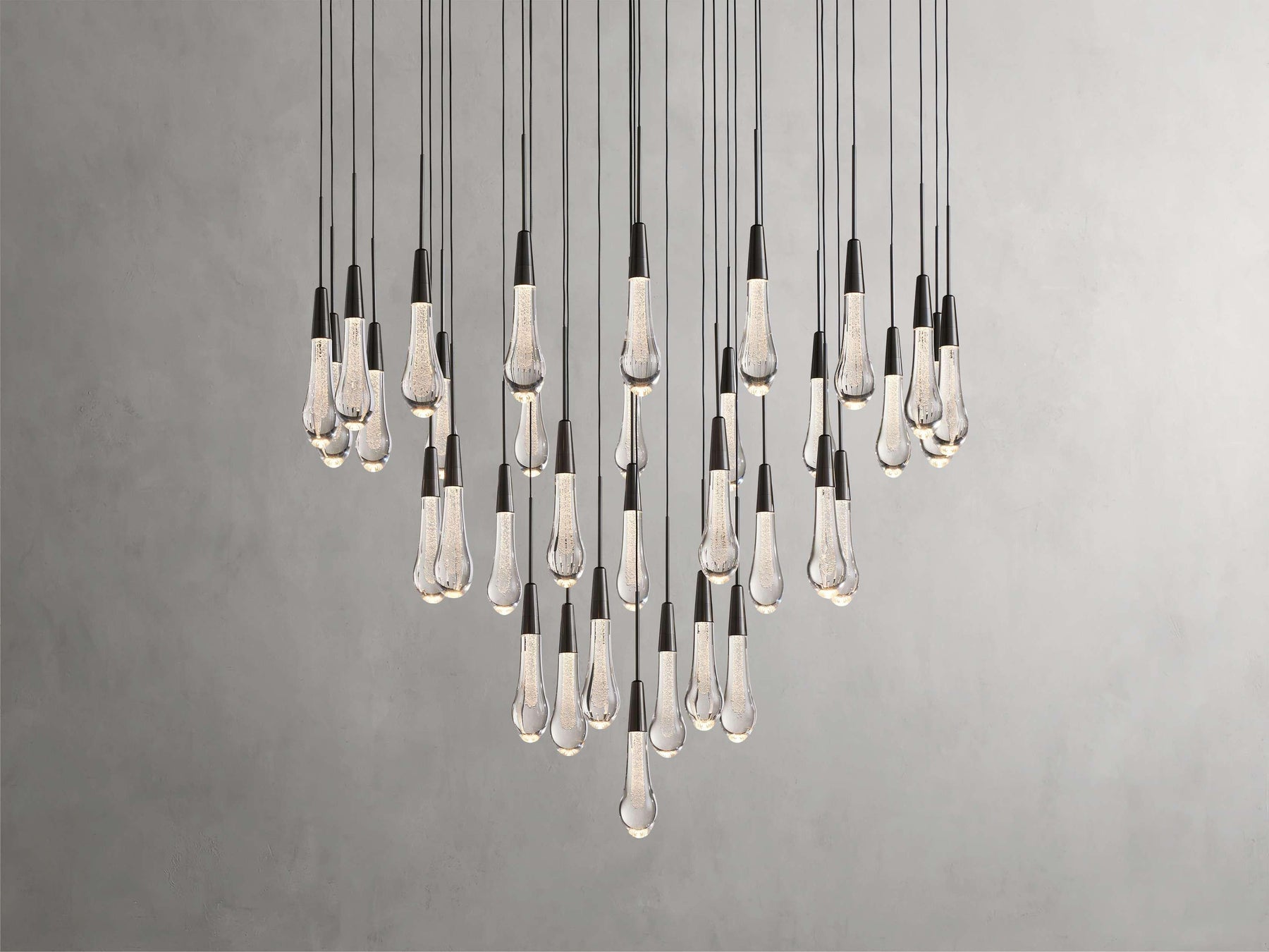 Soltaire Round Chandelier 17" 24" 36“ 58“