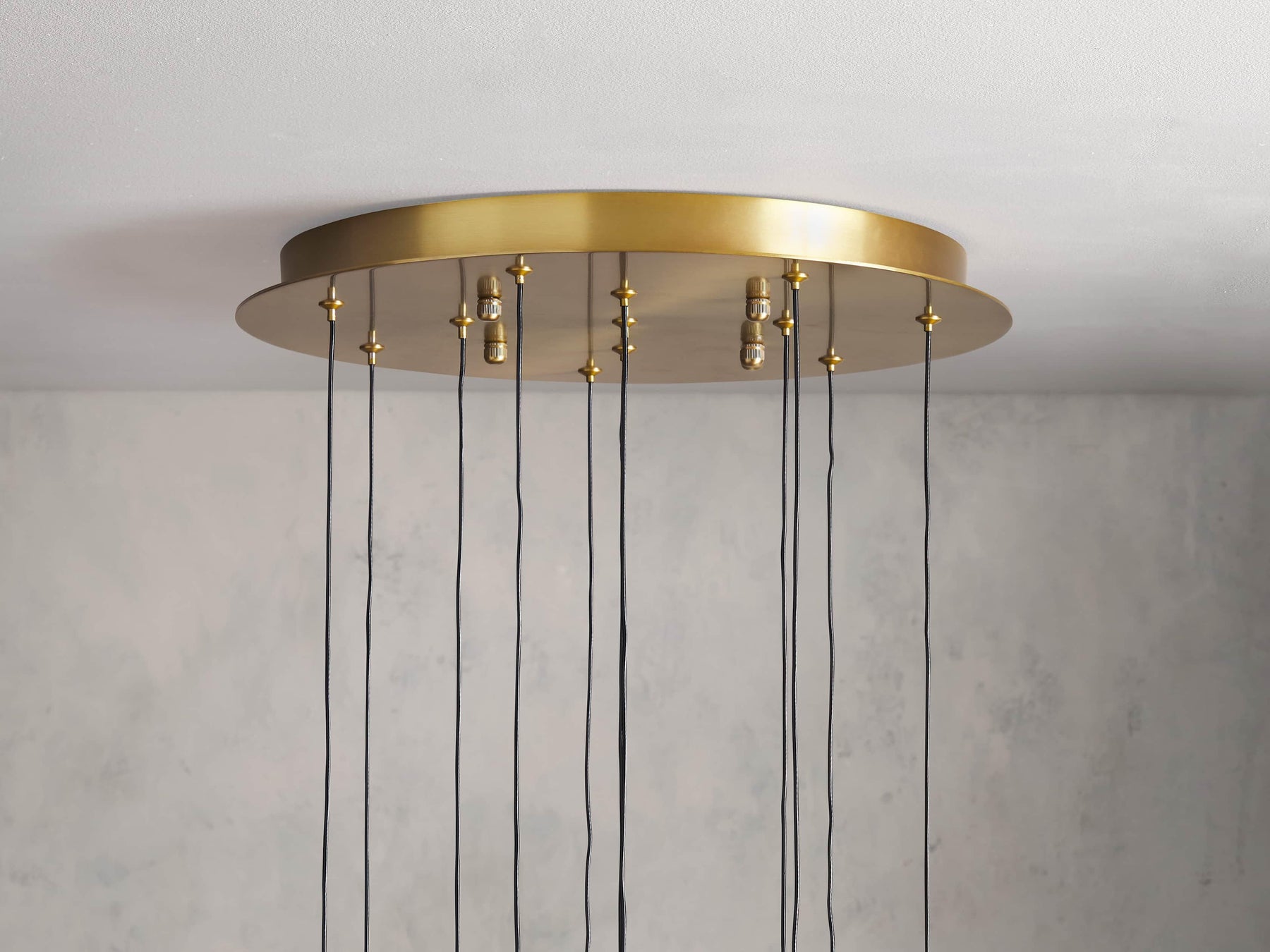 Soltaire Round Chandelier 17" 24" 36“ 58“
