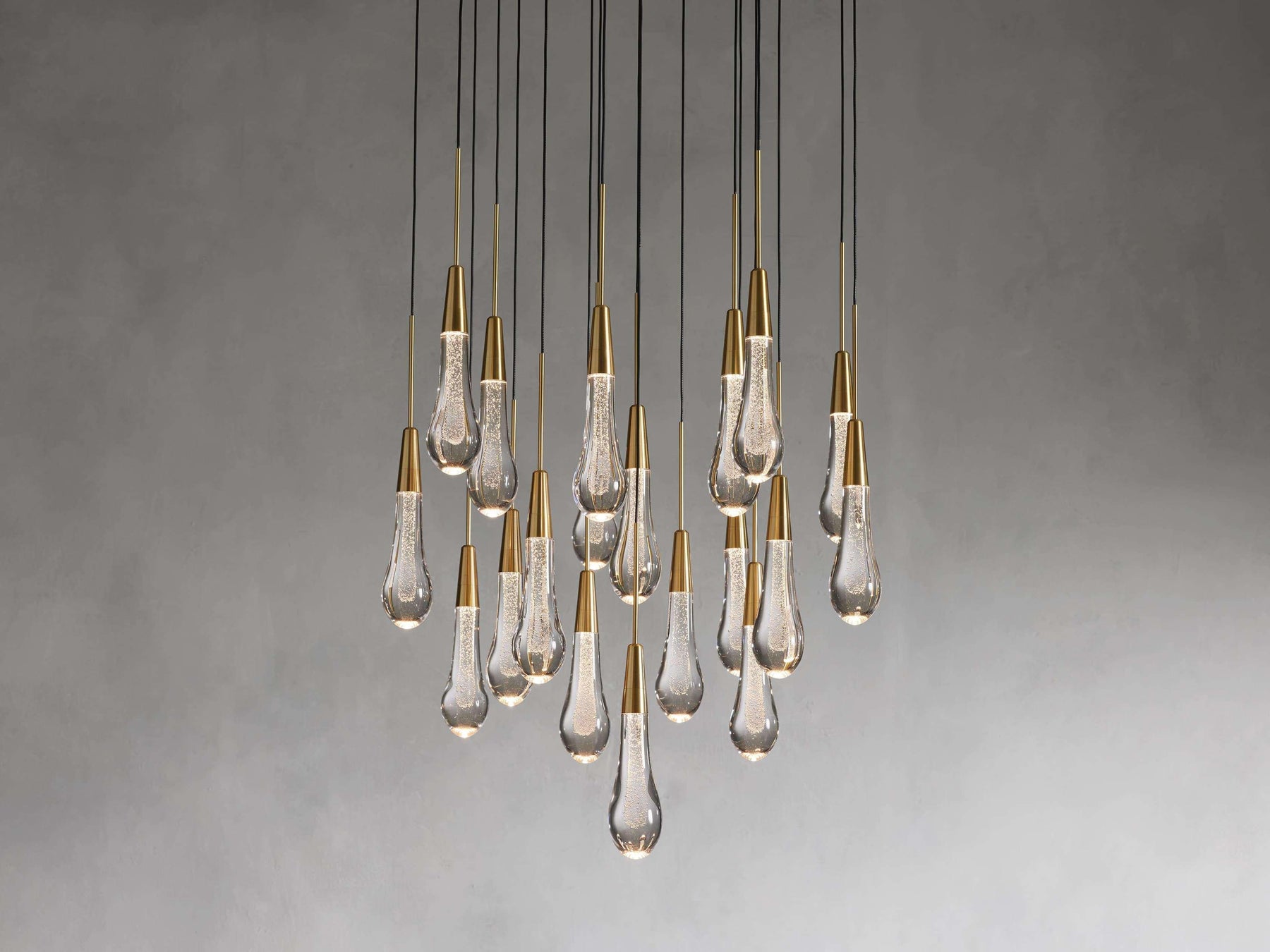 Soltaire Round Chandelier 17" 24" 36“ 58“