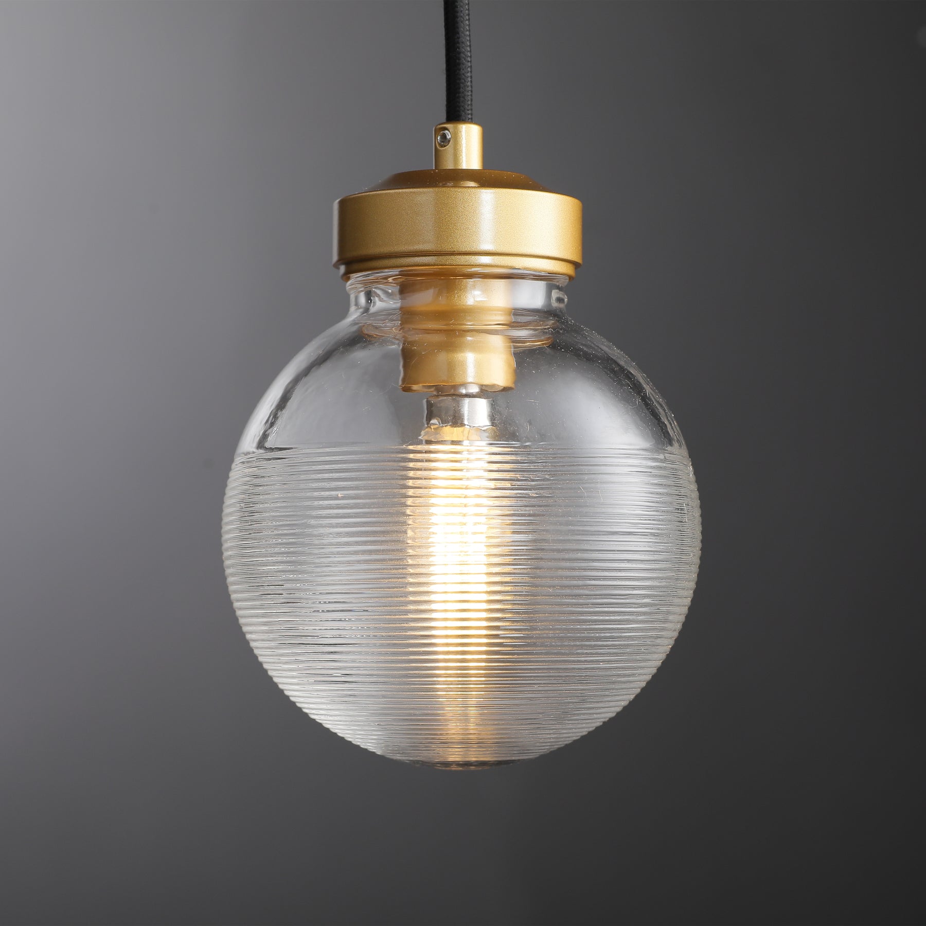 Pearl Spherical Modern Pendant Light