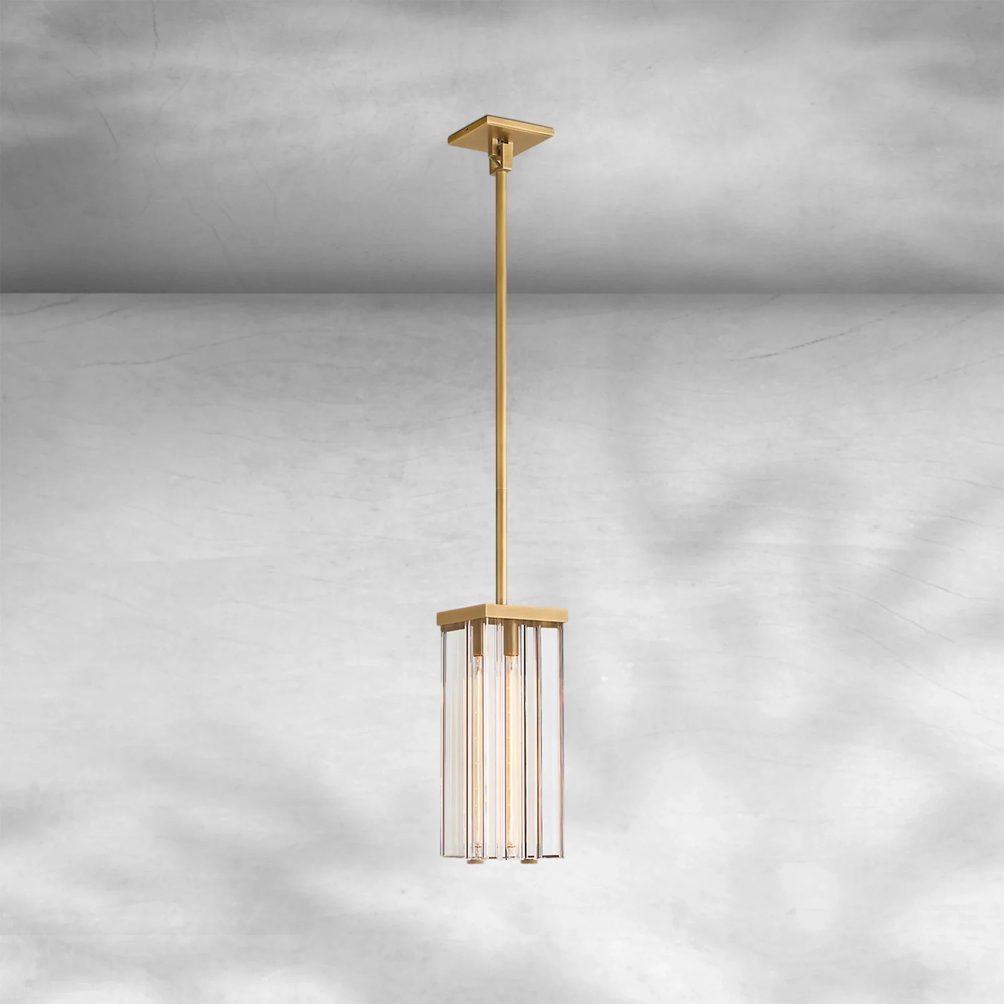 Savilen Square Pendant 14"
