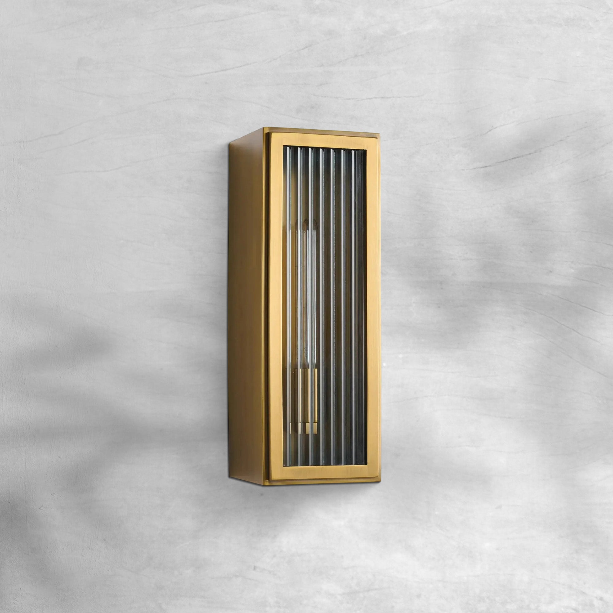 Aventure 14" Outdoor Wall Sconce