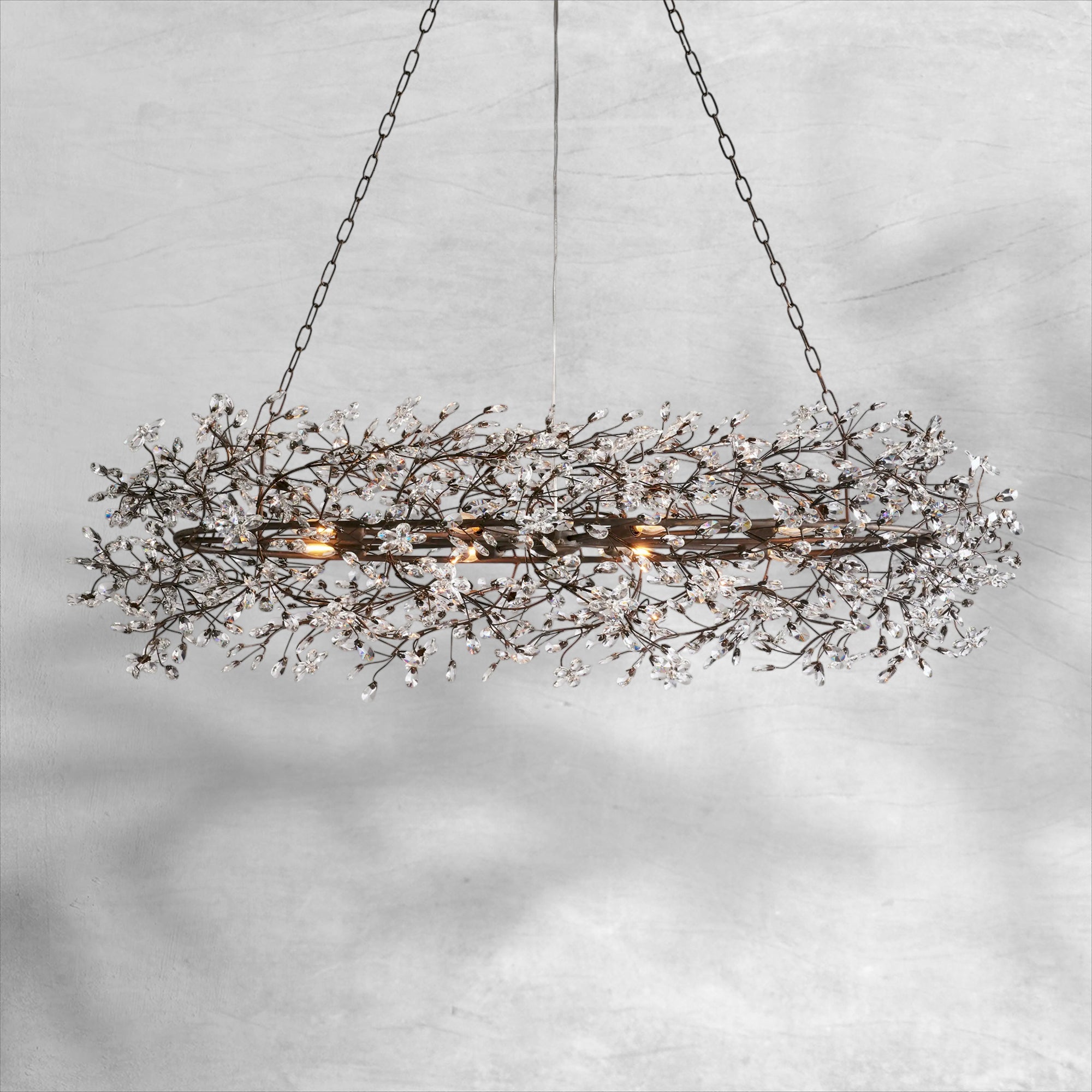 Fiore Oval Chandelier 62''74''
