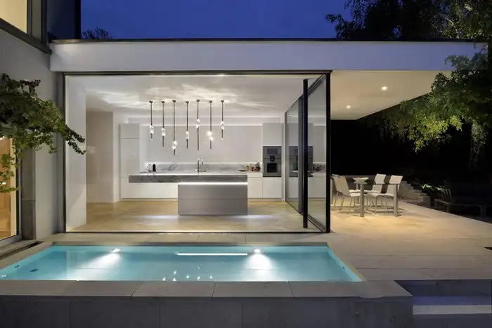 Pezzo Single Crystal Pendant