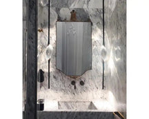 Pezzo Single Crystal Pendant