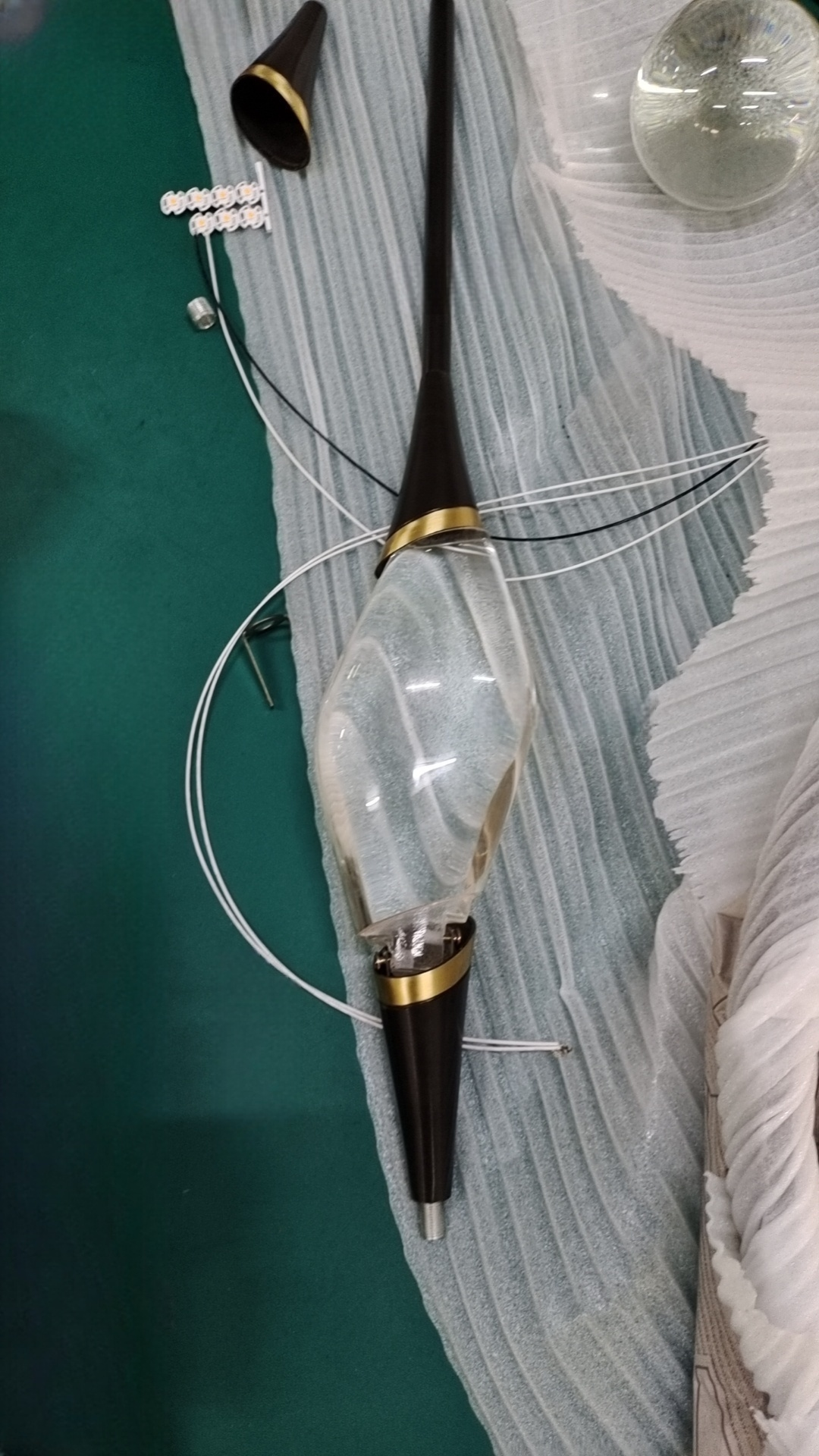 Pezzo Single Crystal Pendant