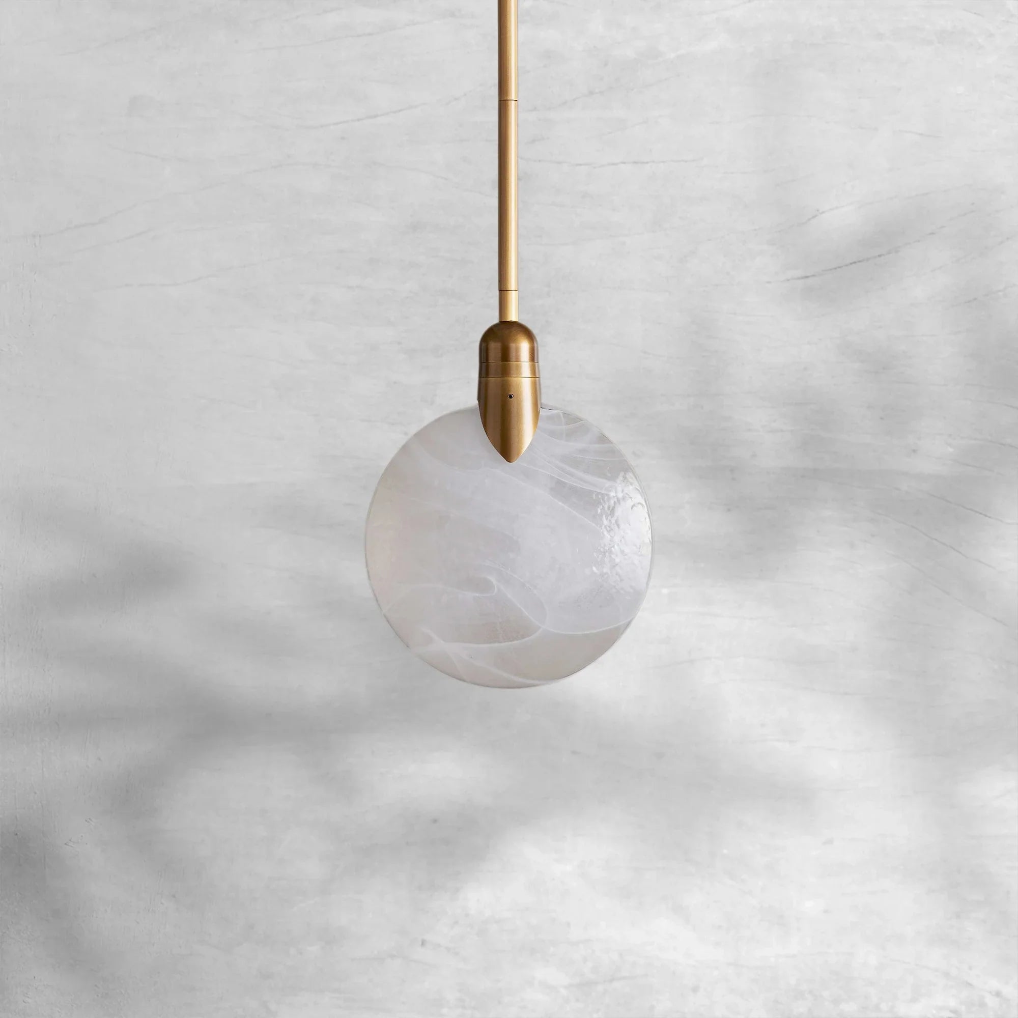 Lyla Single Pendant