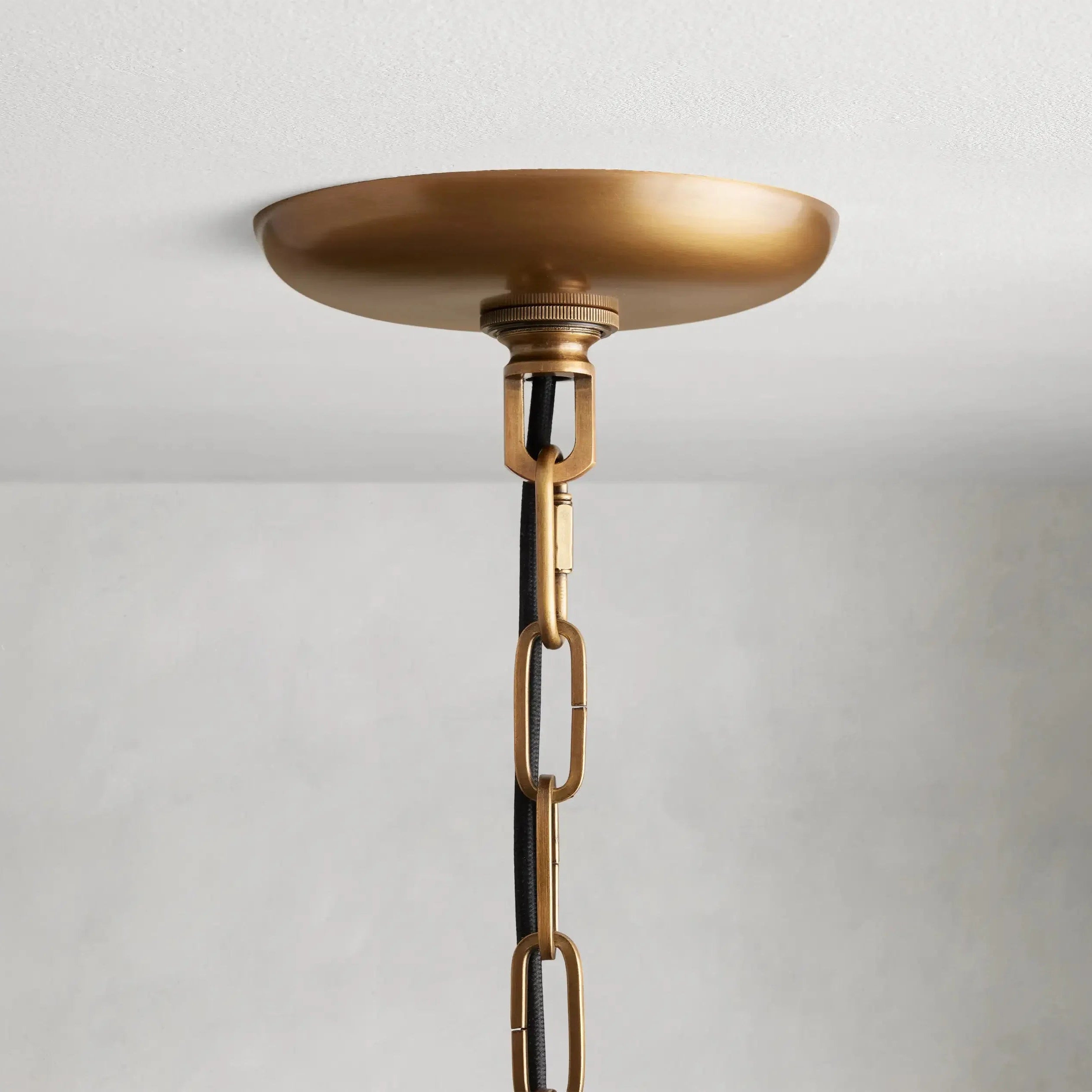 Ghiaccio Round Chandelier 24'' 36''48'' 60''