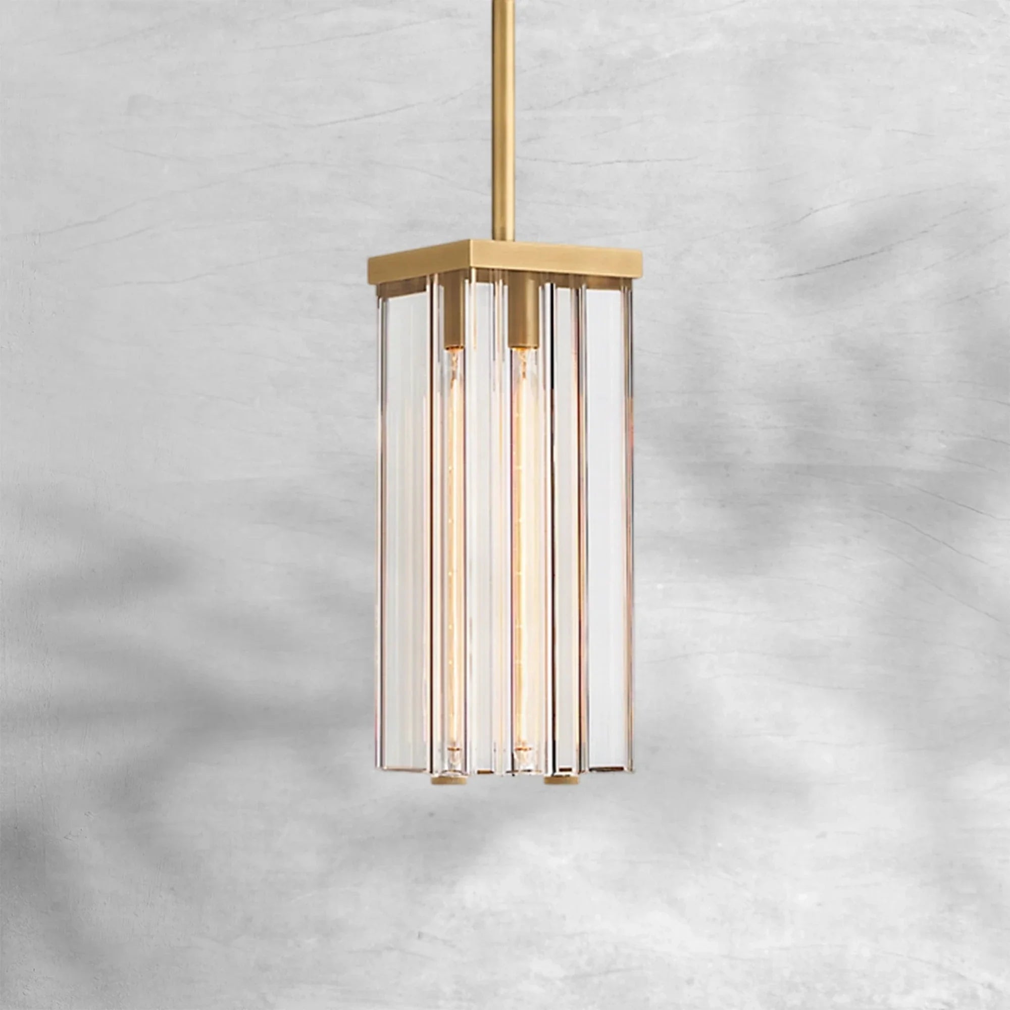 Savilen Square Pendant 14"