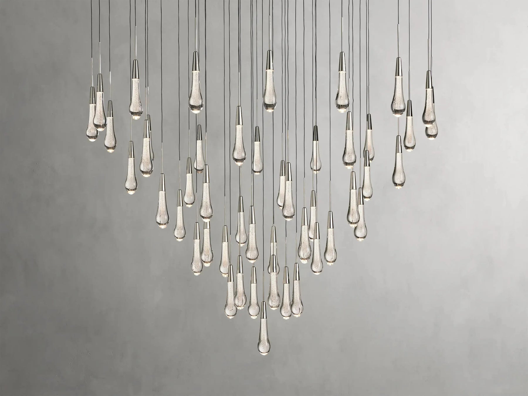 Soltaire Round Chandelier 17" 24" 36“ 58“