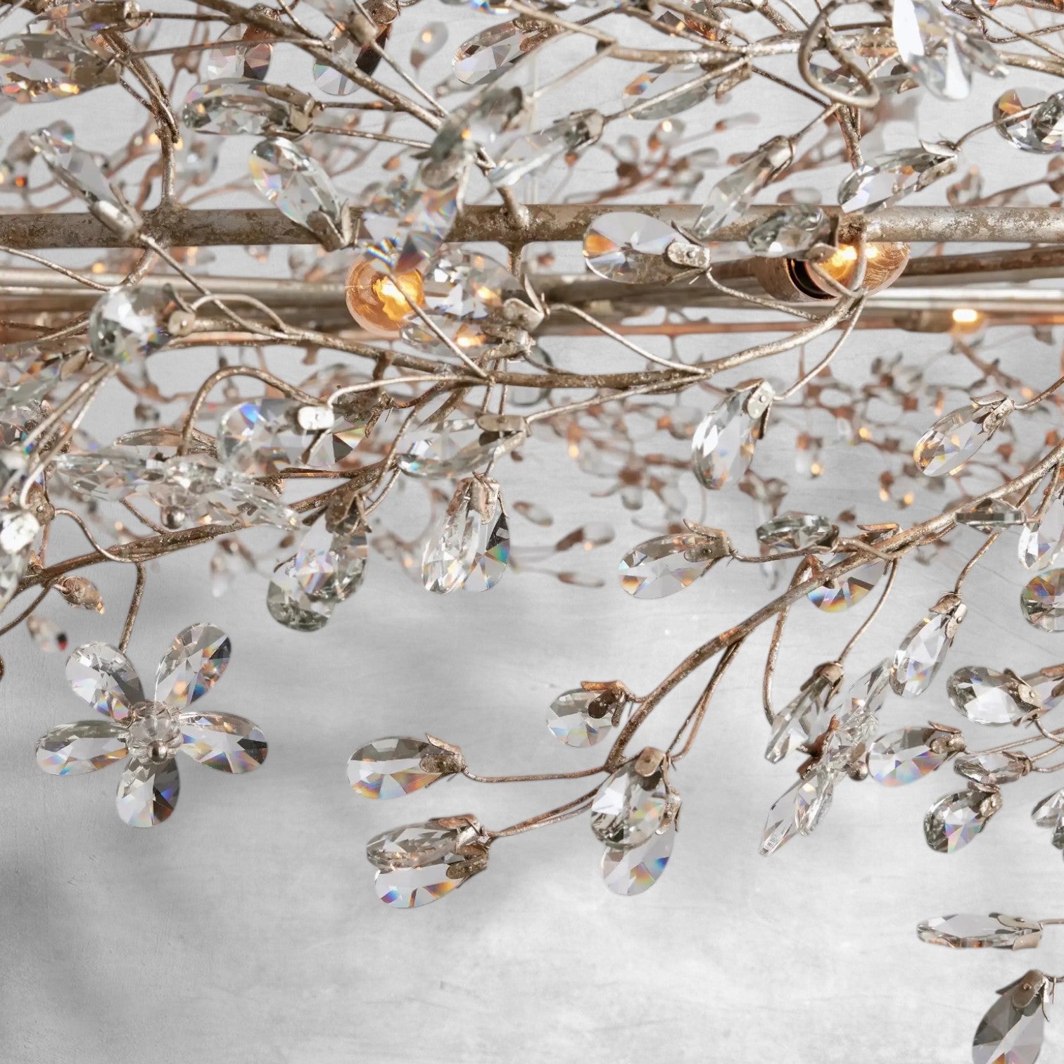 Fiore Oval Chandelier 62''74''