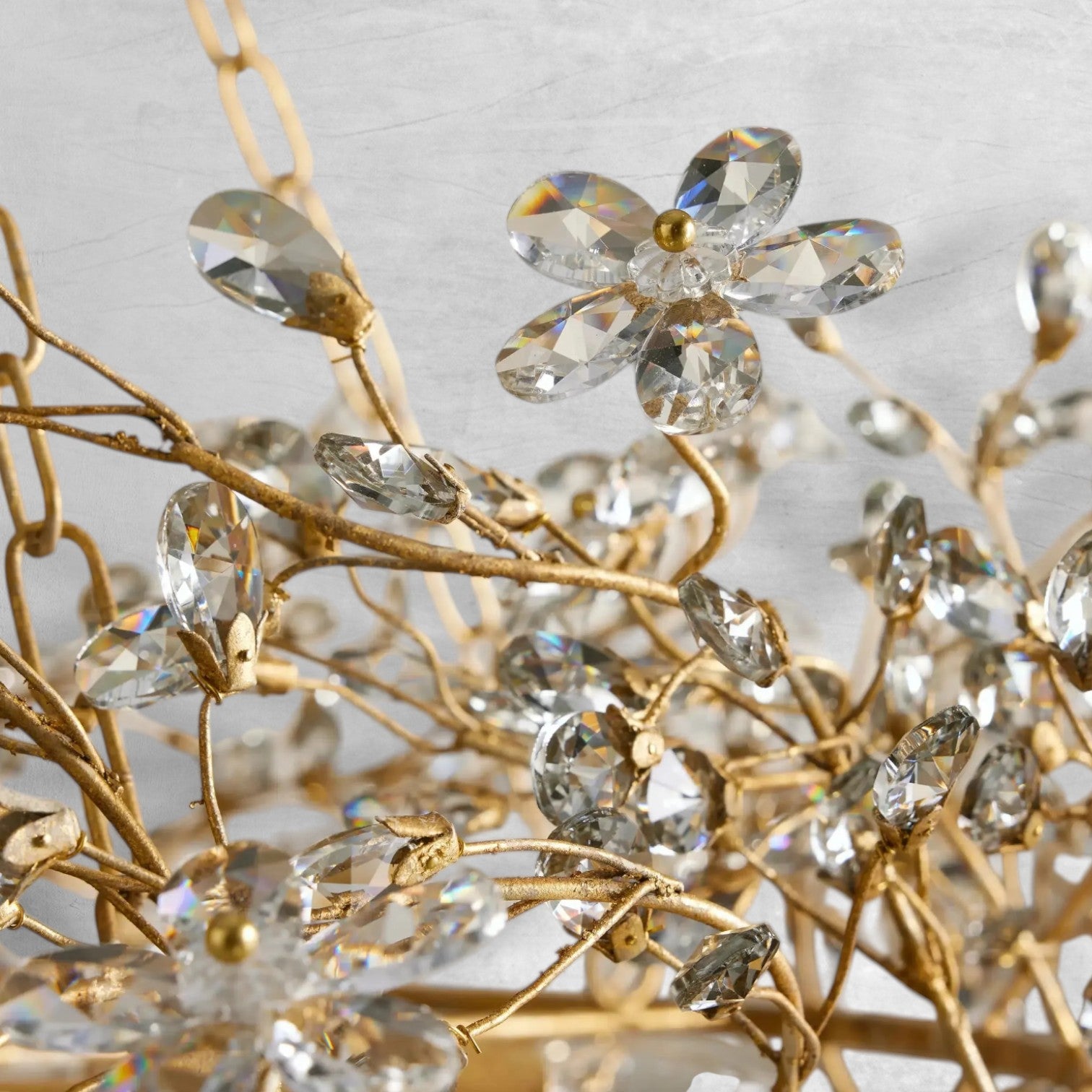 Fiore Oval Chandelier 62''74''