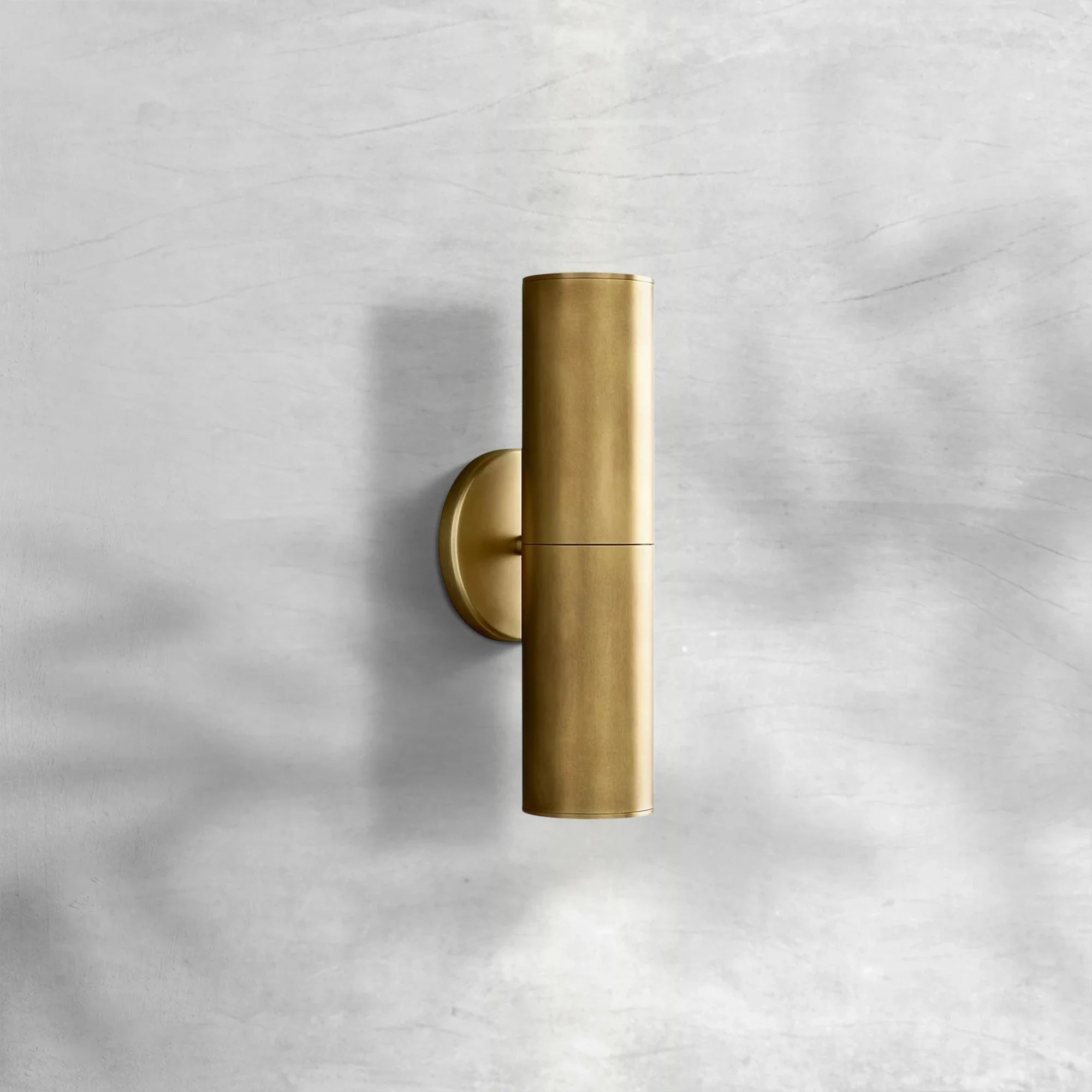 Champeaunt Linear Sconce
