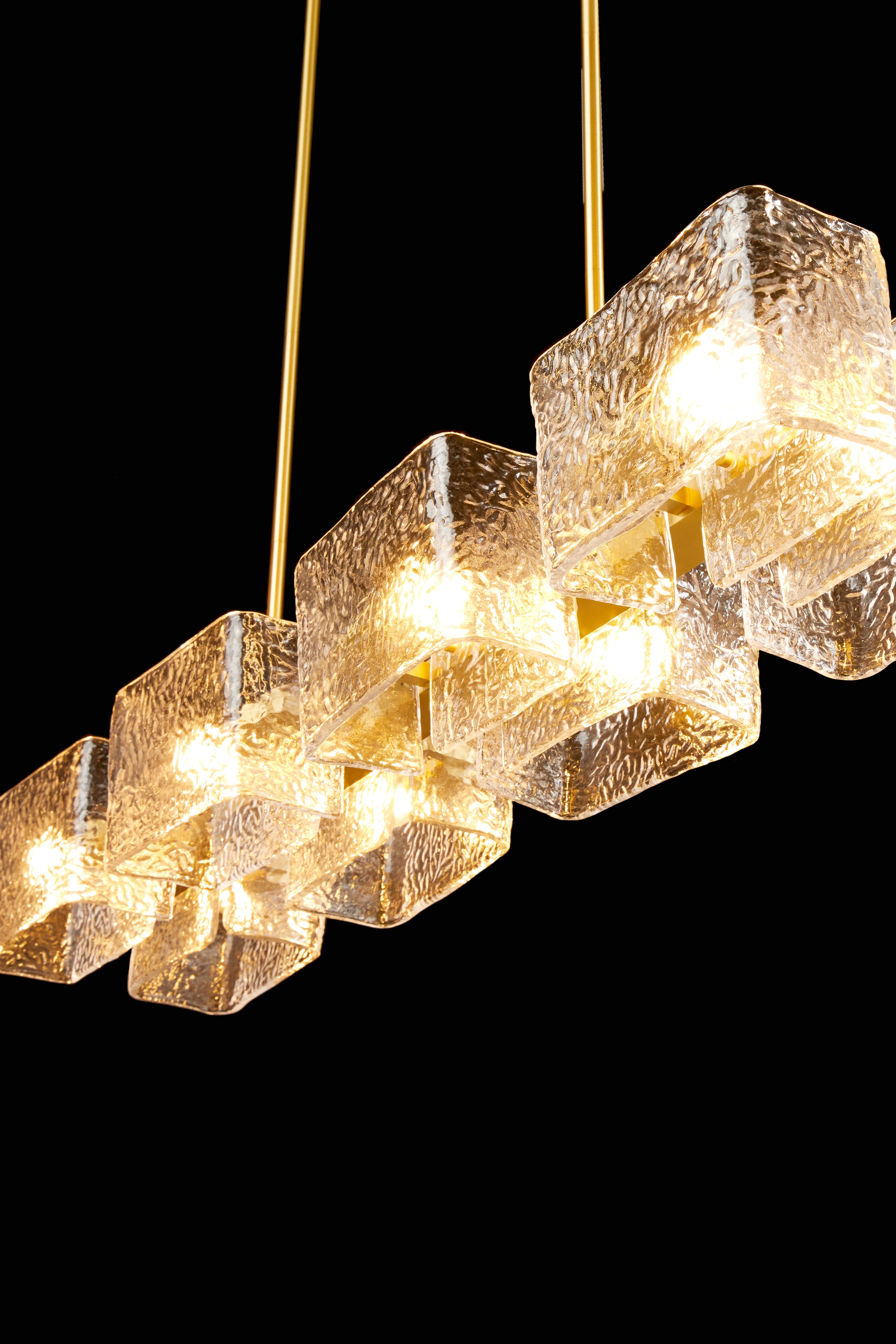 Aria Emerson Water Glass Chandelier