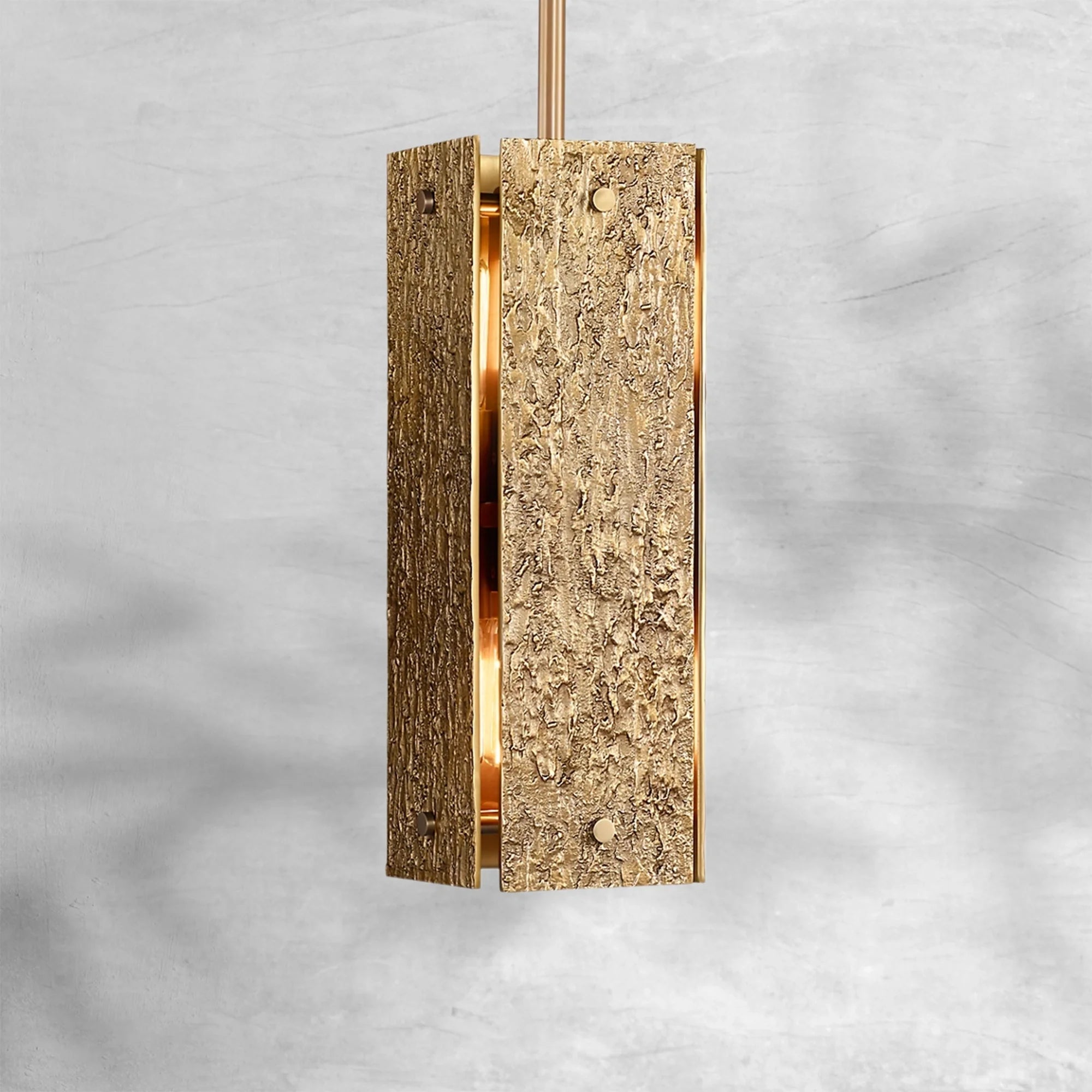 Veuvery Pendant