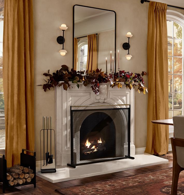 Greenwich Linear Sconce