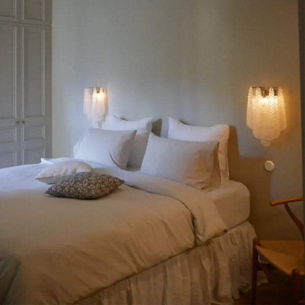 Murano Petals White Wall Light 13.4"-Wall Light-Dia 13.4″(34cm) x H 17.7″(45cm) Set Of 2-White-Arialamps