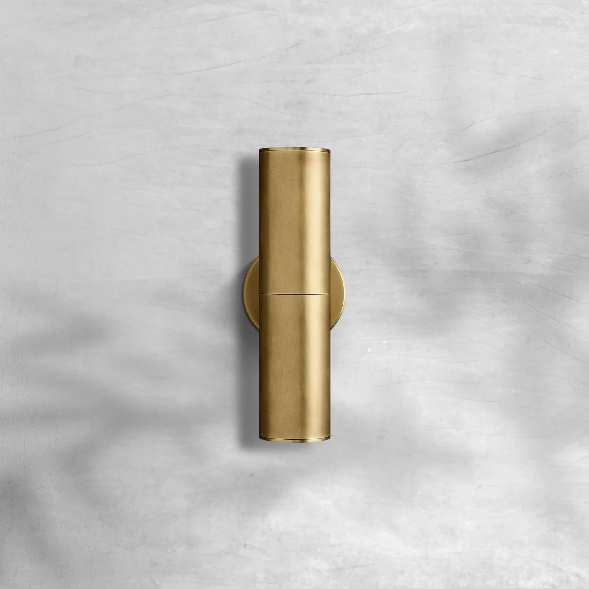 Champeaunt Linear Sconce