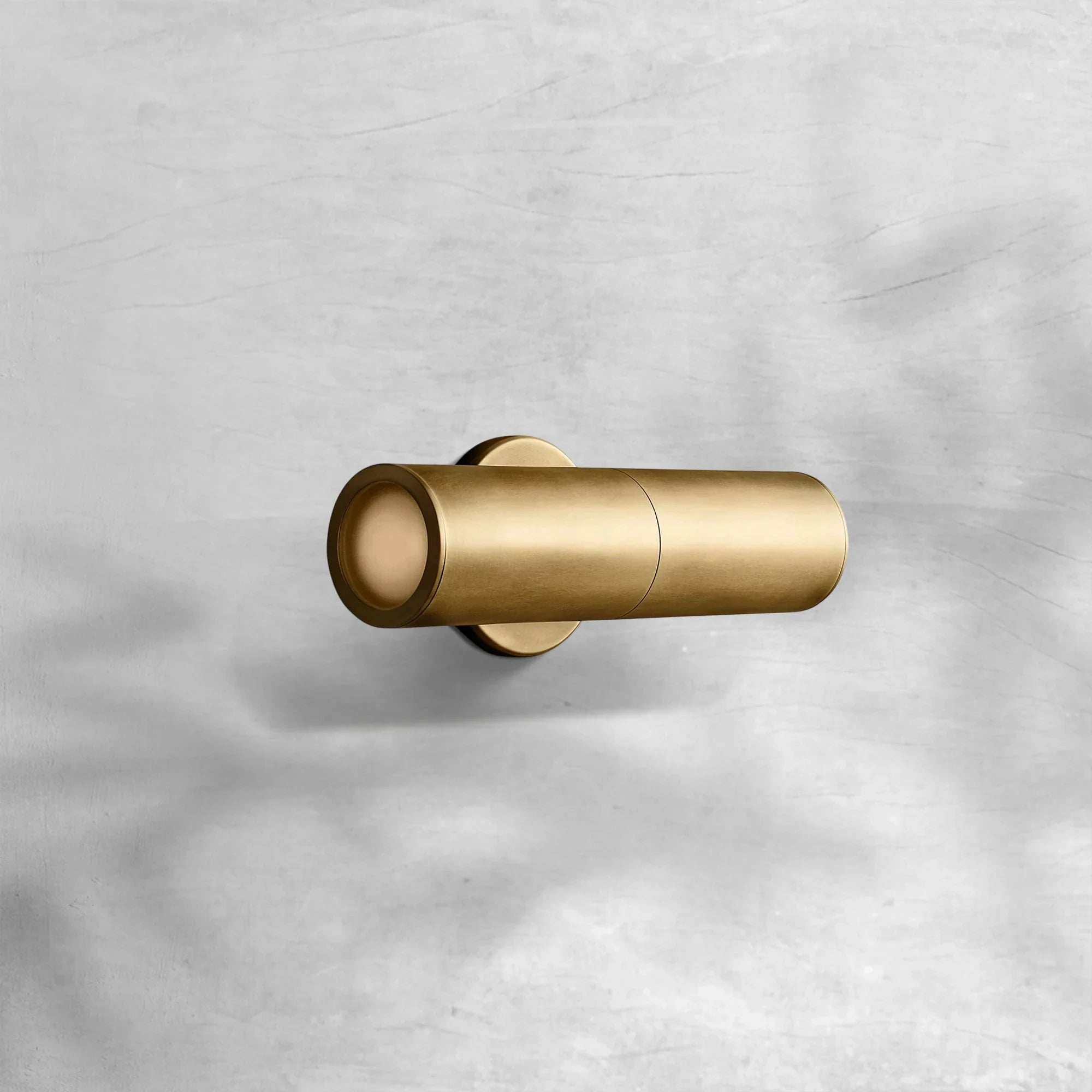 Champeaunt Linear Sconce