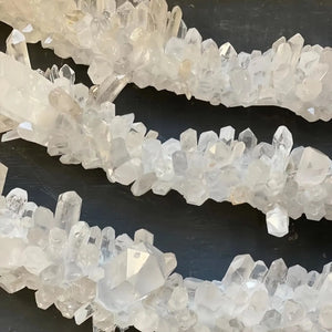 Round Modern Chandelier Brass & Clear Geode Quartz Crystal Hanging Light - Arialamps