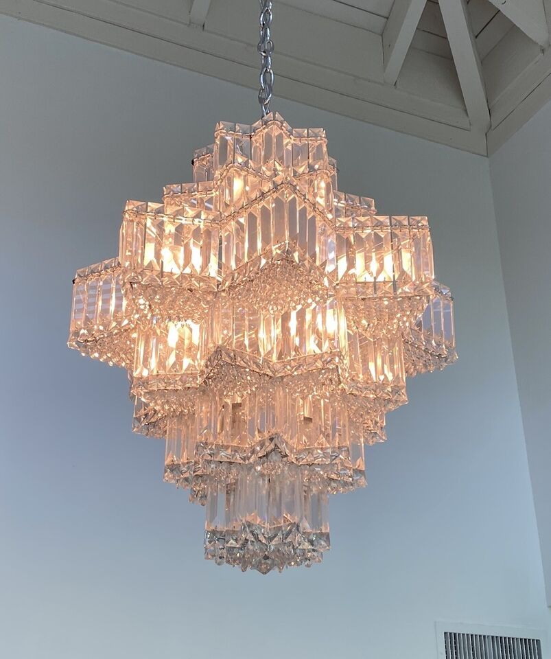 Fashion Star Shaped Chandelier Crystal Ceiling Light Fixture For Small Living Room/ Bedroom